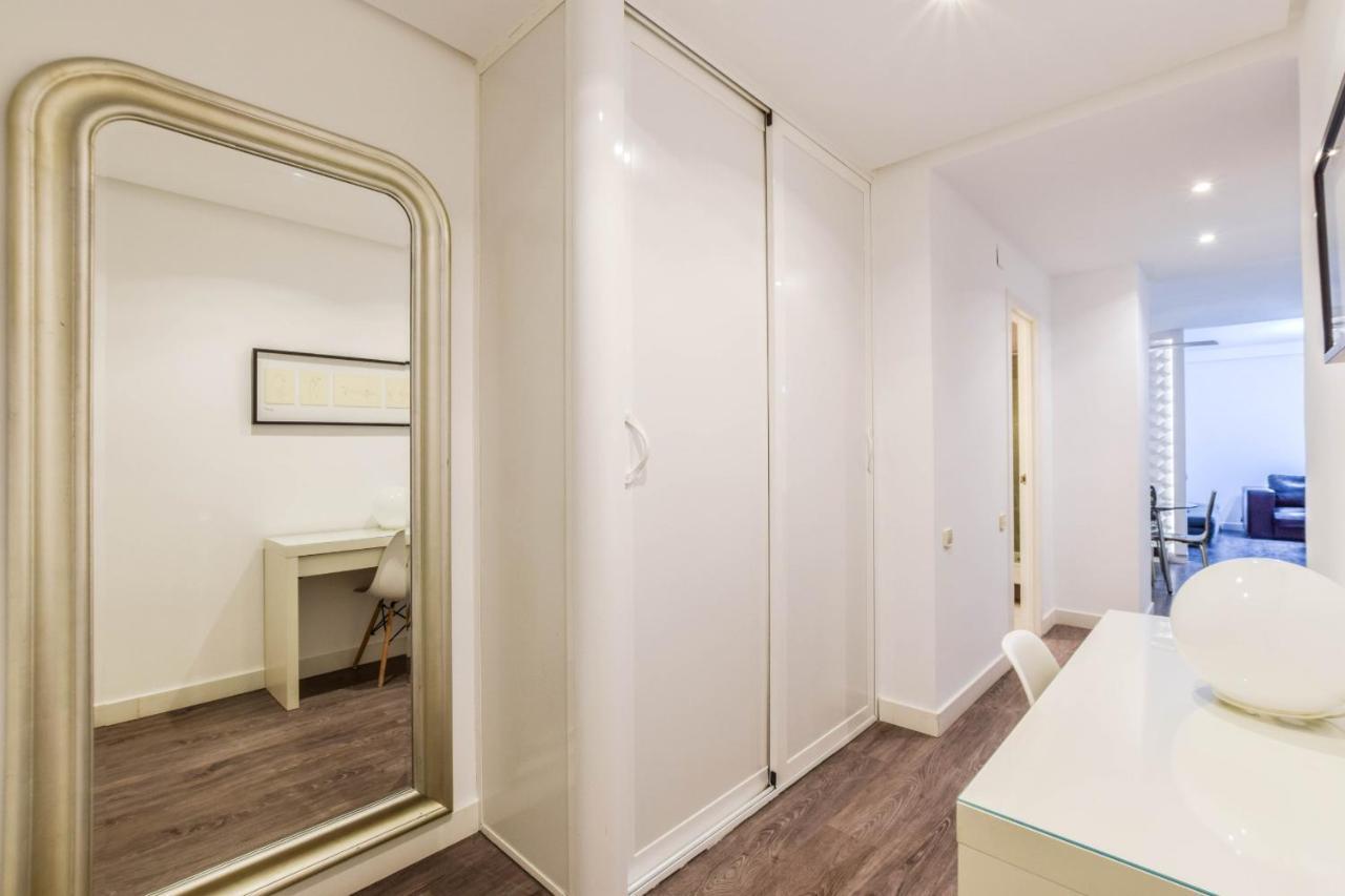 マドリードApartamento En Malasanaアパートメント エクステリア 写真